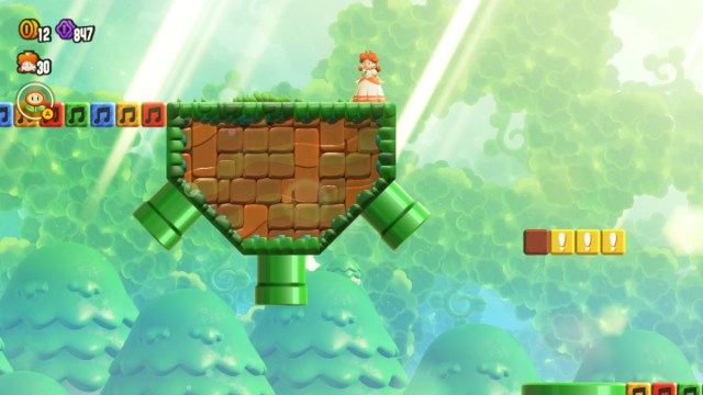 A Super Mario Bros. Wonder screenshot of Daisy on top of the platform that leads to the Piranha Plants on Parade secret exit.